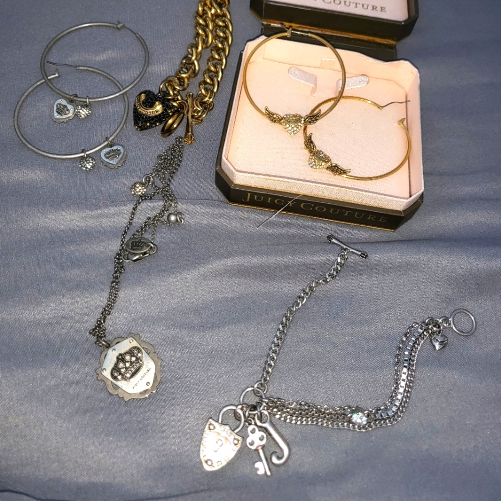 open for trades Juicy Couture jewelry combo